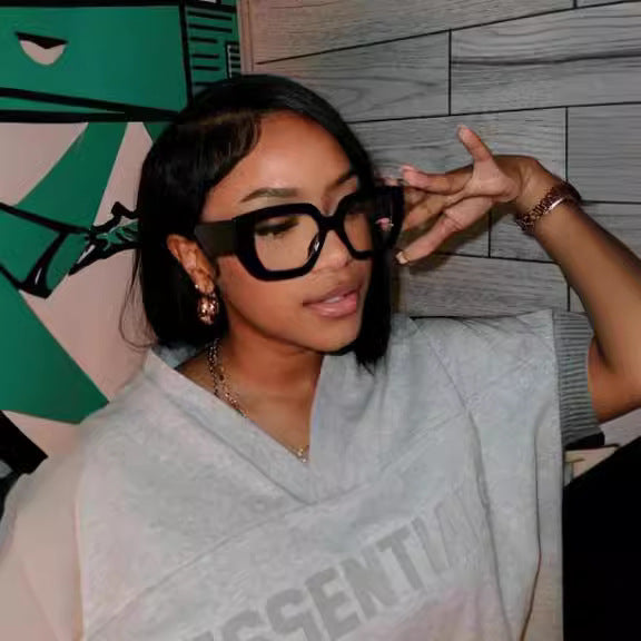Women's V-Neck Hip-Hop High-Street Half-Sleeve T-Shirt